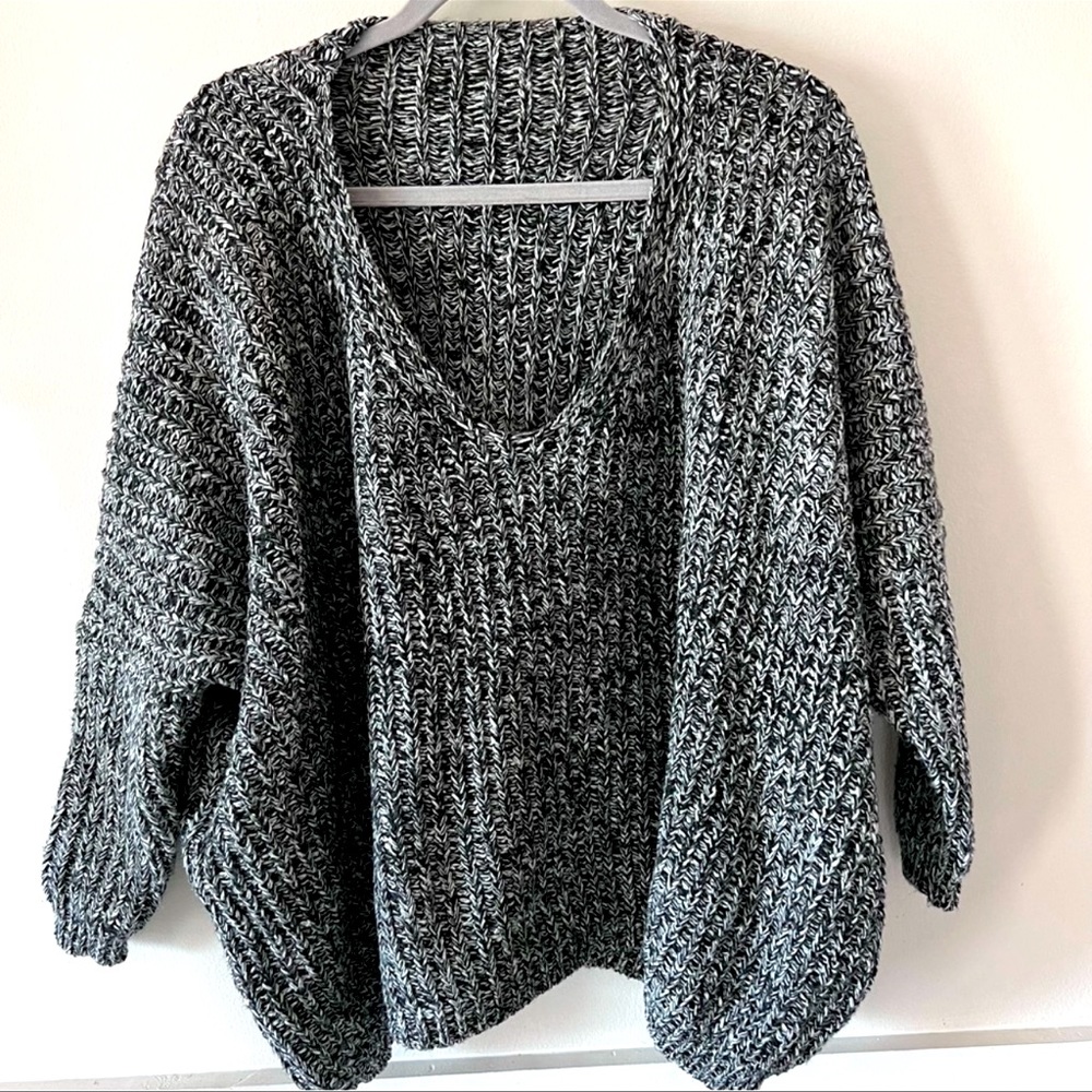 Woman’s Knit oversized scoop neck 3/4 sleeve sweater
